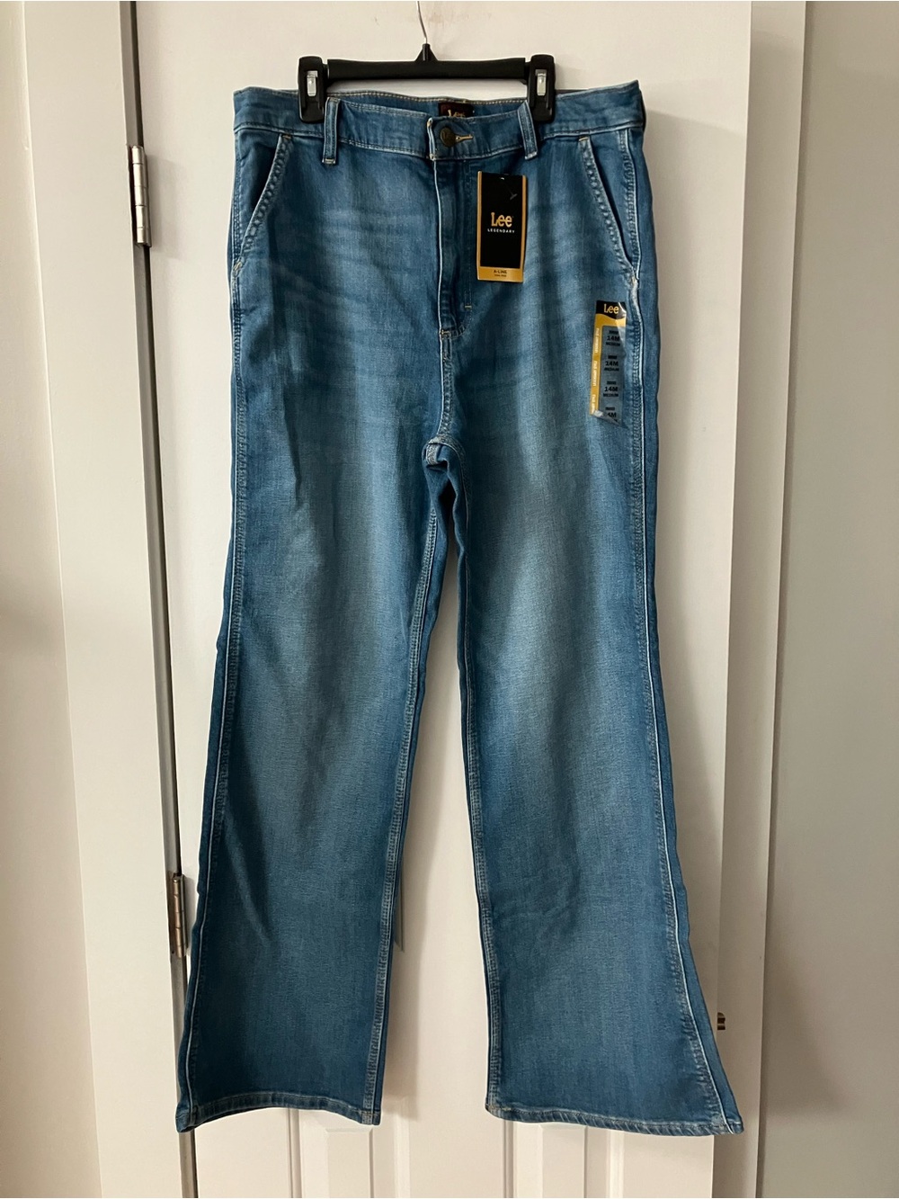 Lee Men's Light Blue Bootcut Jeans